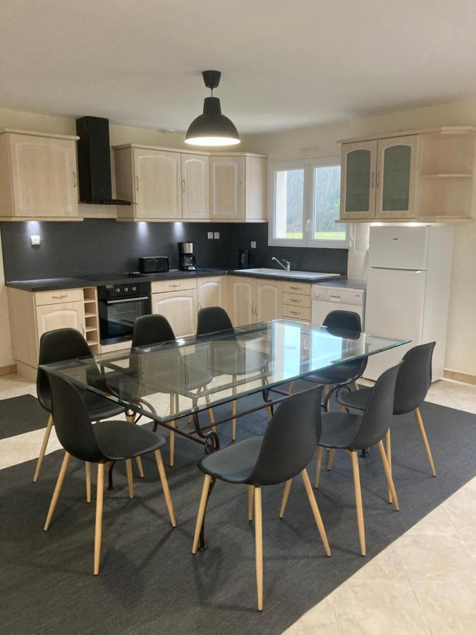 Maison Entiere Proche Du Centre 르뷔그 외부 사진