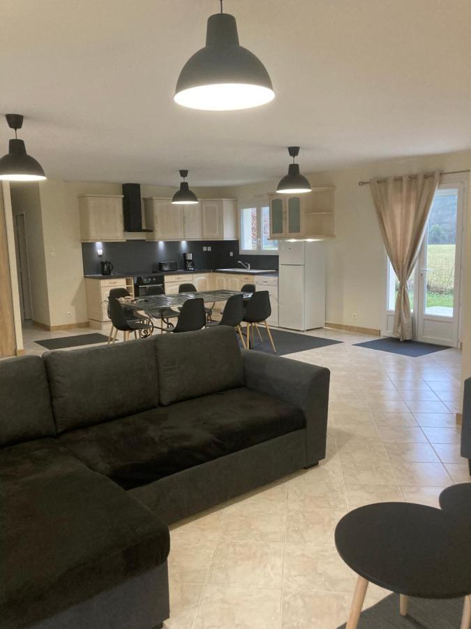Maison Entiere Proche Du Centre 르뷔그 외부 사진