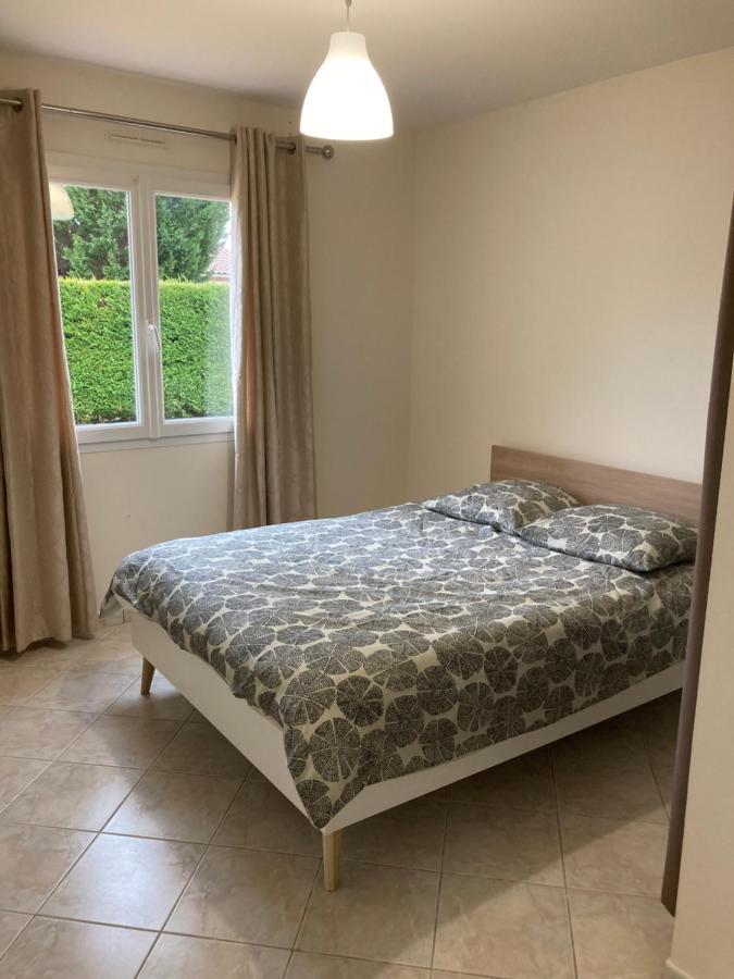Maison Entiere Proche Du Centre 르뷔그 외부 사진